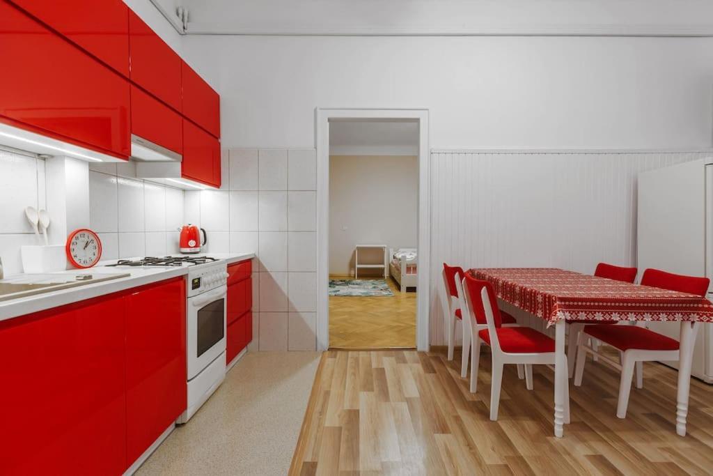 Apartament Astronomiczne Miejsce Przemysl Ngoại thất bức ảnh